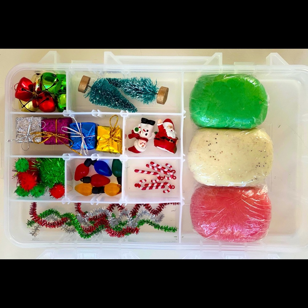 Christmas Sensory Play Dough Kits!